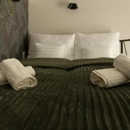 Apartment Downtown 2 - Hideaway